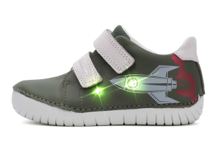 D.D.step celoroční obuv S050-61691BM emerald +led osvětlení 